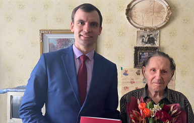 Кольцовчанин Виктор Крыловский празднует 90-летие!