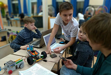 Продолжается запись детей в учреждения допобразования на новый учебный год